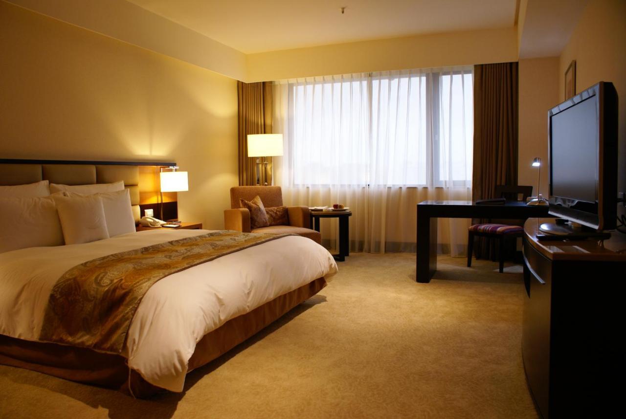 Monarch Skyline Hotel Luzhu Luaran gambar