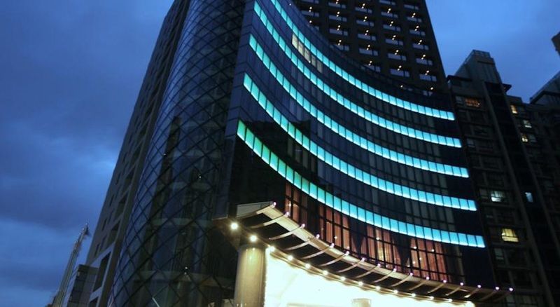 Monarch Skyline Hotel Luzhu Luaran gambar